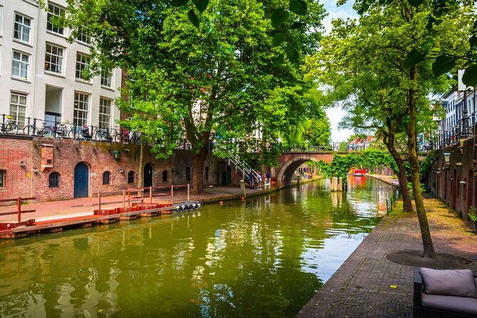 2-hours-utrecht-family-walking-tour