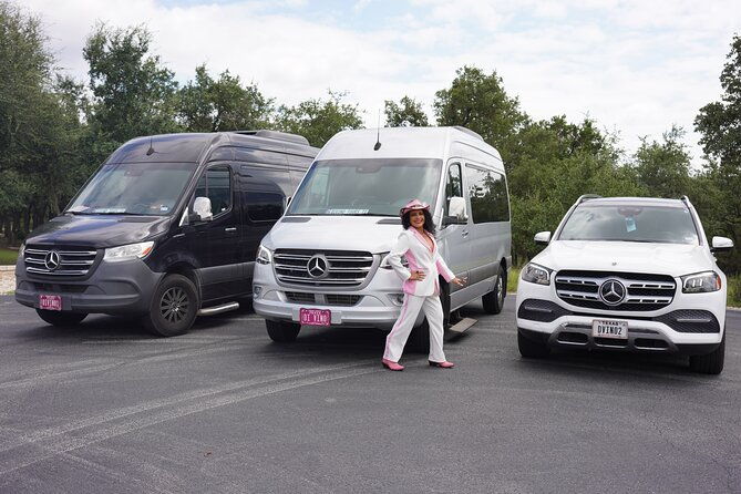 2-to-5-guests-fredericksburg-private-mercedes-suv-wine-tour