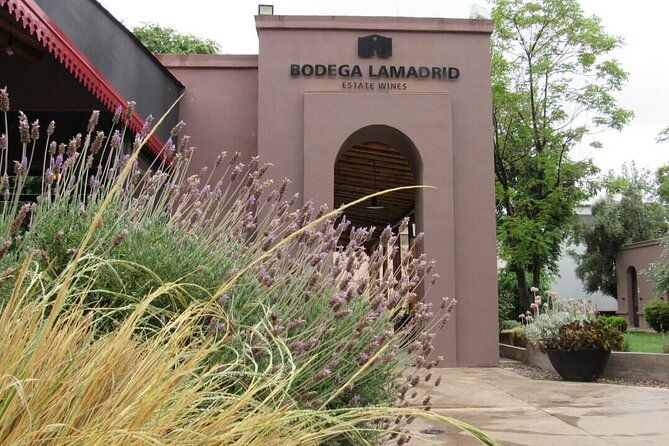 2-wineries-and-1-distillery-full-day-tour-with-lunch-in-mendoza