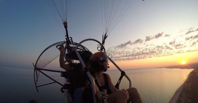 albufeira-sunset-paragliding-flight