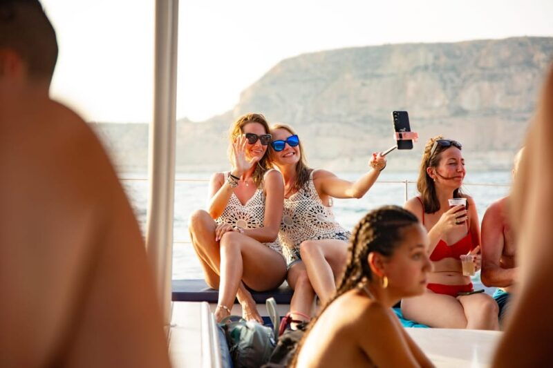 alicante-2-hour-late-afternoon-catamaran-cruise