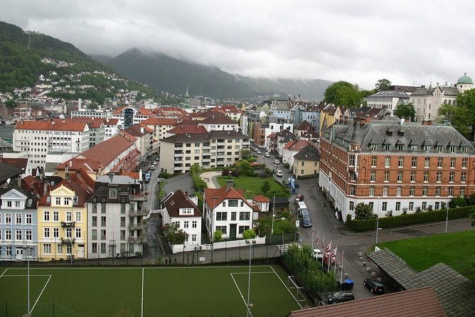an-amazing-guided-private-walking-tour-of-stavanger