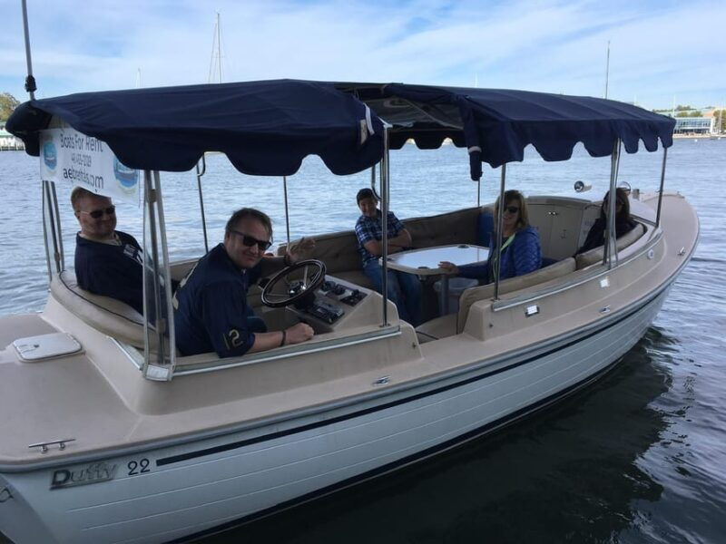 annapolis-electric-boat-rental-duffy-sun-cruiser-10ppl