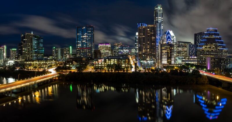 austin-haunted-pub-crawl-walking-tour-2