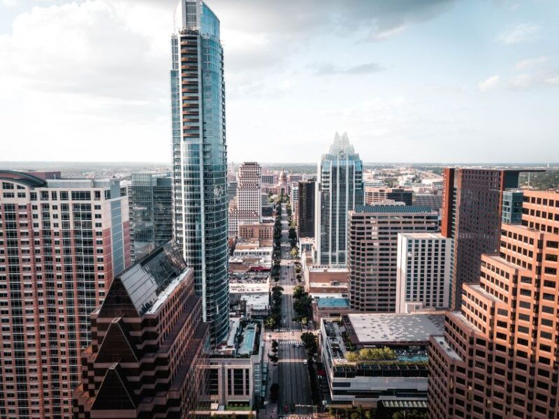 austin-sightseeing-tour-by-minivan-with-commentary
