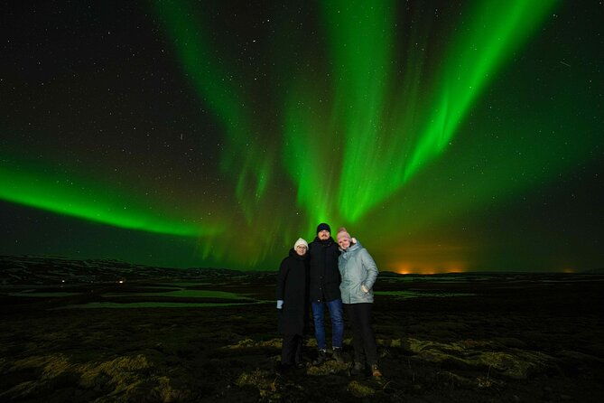 award-winning-private-northern-lights-tour-with-all-inclusive