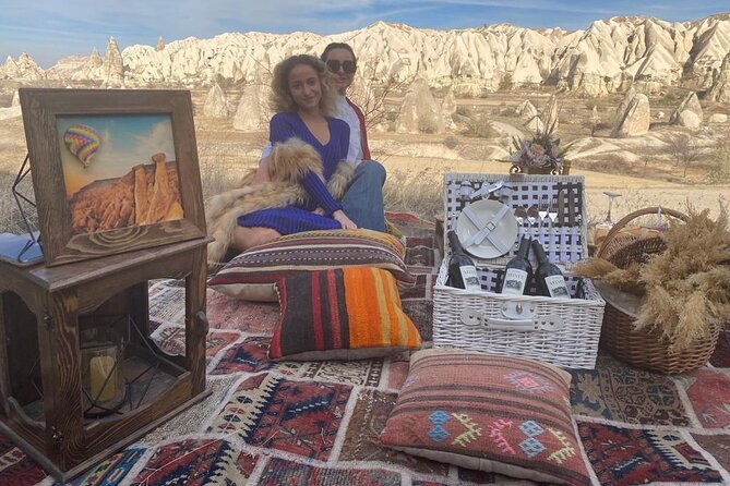barbecue-picnic-in-the-valley-sunset-time
