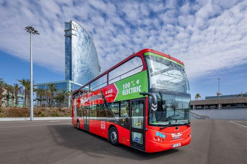 barcelona-hop-on-hop-off-bus-aquarium-tour