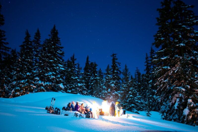bend-cascade-mountains-snowshoeing-tour-and-bonfire