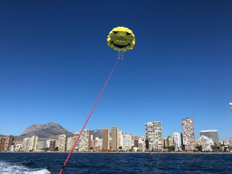 benidorm-parasailing-boat-trip-with-costa-blanca-views