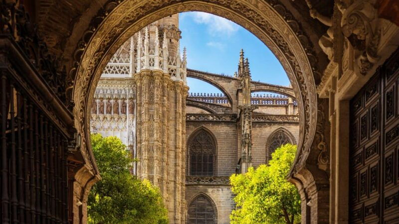best-of-seville-private-walking-tour-with-local