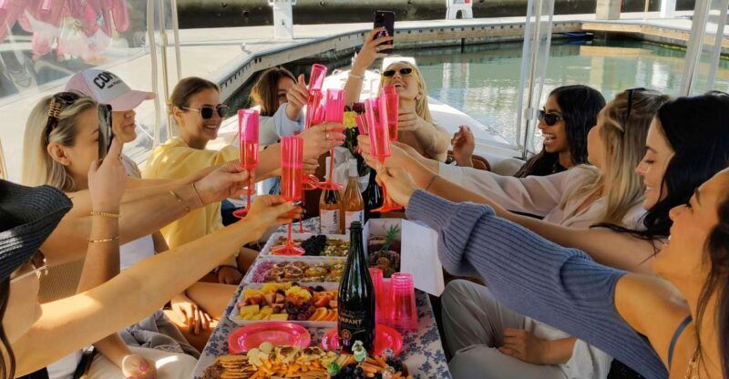 boat-cruise-drinks-included-las-best-attraction