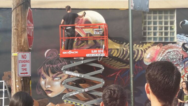 brooklyn-bushwick-street-art-walking-tour
