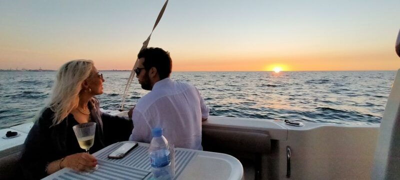cadiz-private-sun-cruise-for-2-with-aperitivo-and-wine
