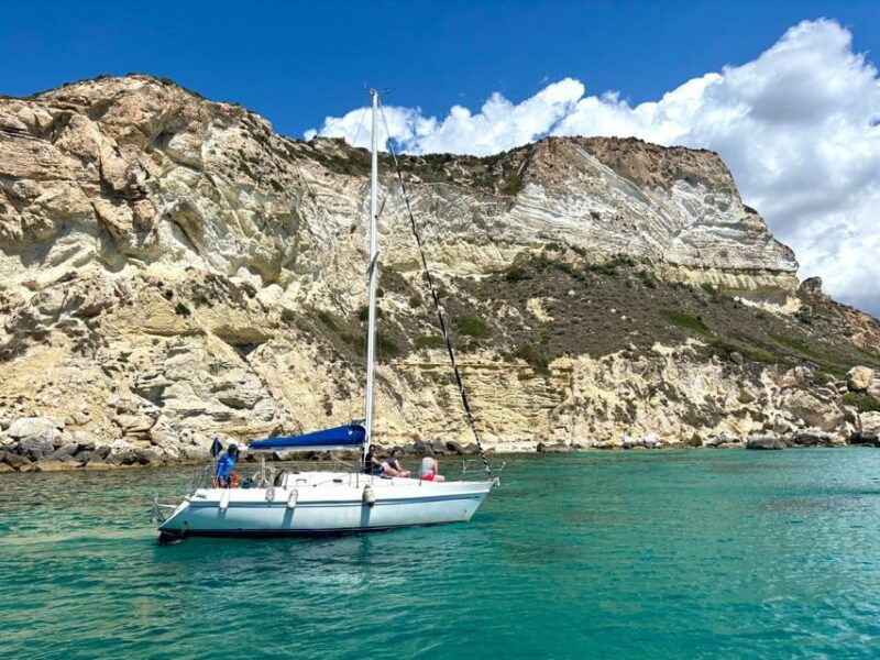 cagliari-devils-saddle-sailboat-tour-snorkeling-and-drink