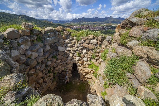 cagliari-shore-excursion-archaeological-nuraghe-and-nora-tour