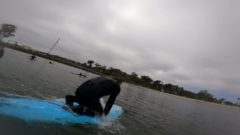 cali-surfing-lesson-with-local-instructors