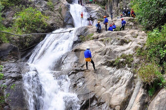 canyoning-adventure-tour-in-the-ravine