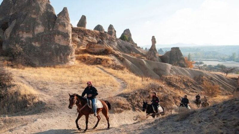 cappadocia-horseback-riding-tour-2