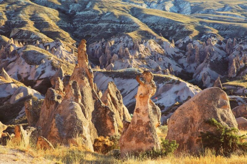 cappadocia-red-green-mix-small-group-full-day-tour