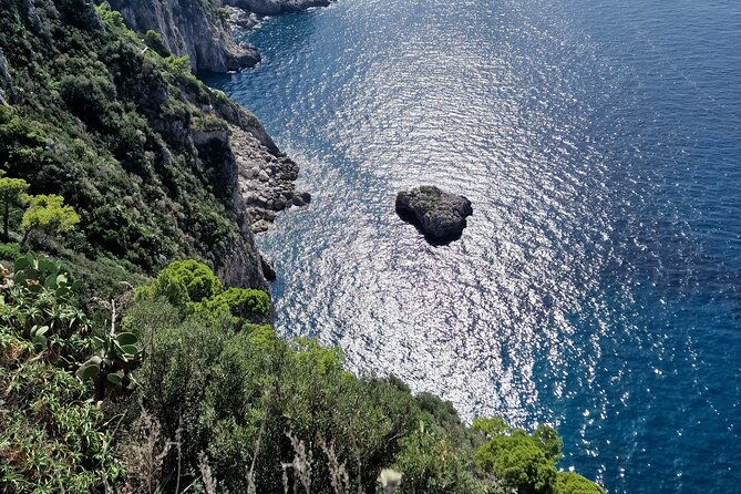 capri-private-boat-tour-from-capri-2-hours