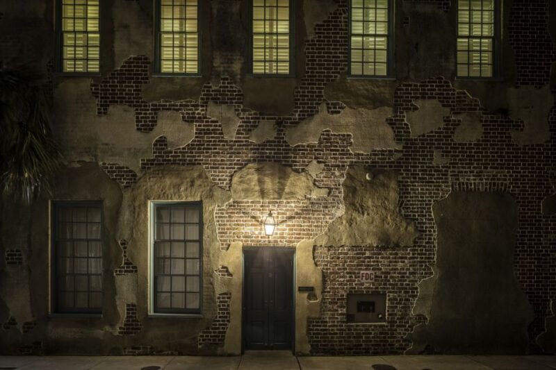 charleston-terrors-pirate-ghosts-haunted-walking-tour