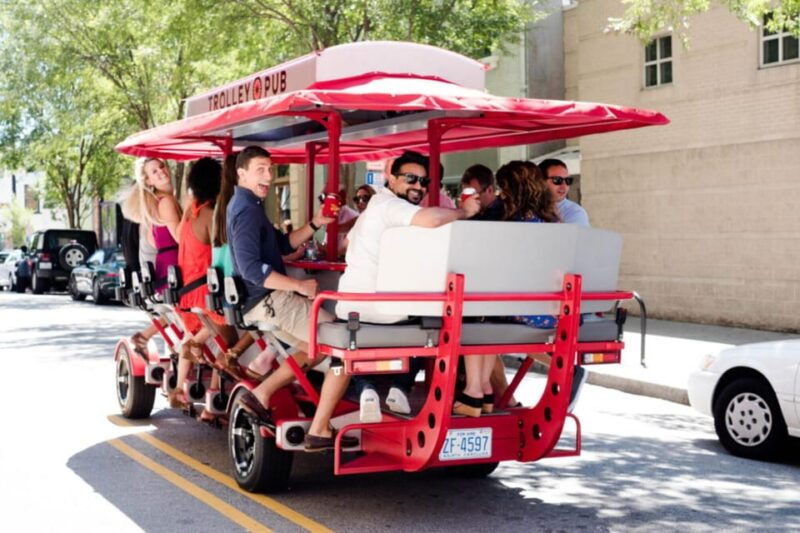 charlotte-double-trolley-pub-tour-with-drinks