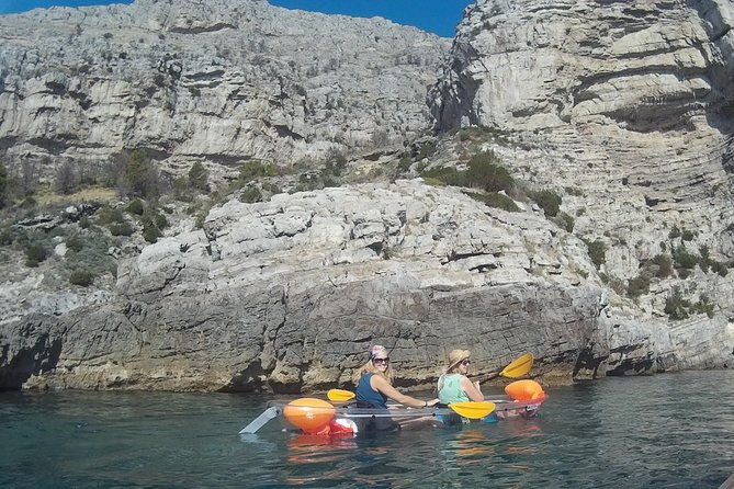 chasing-syrens-transparent-kayak-winter-tours