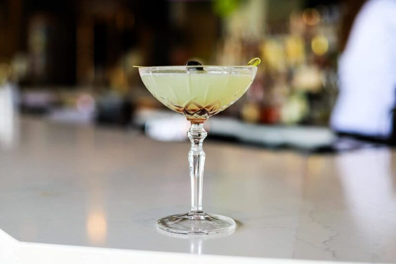 chattanooga-group-cocktail-making-class