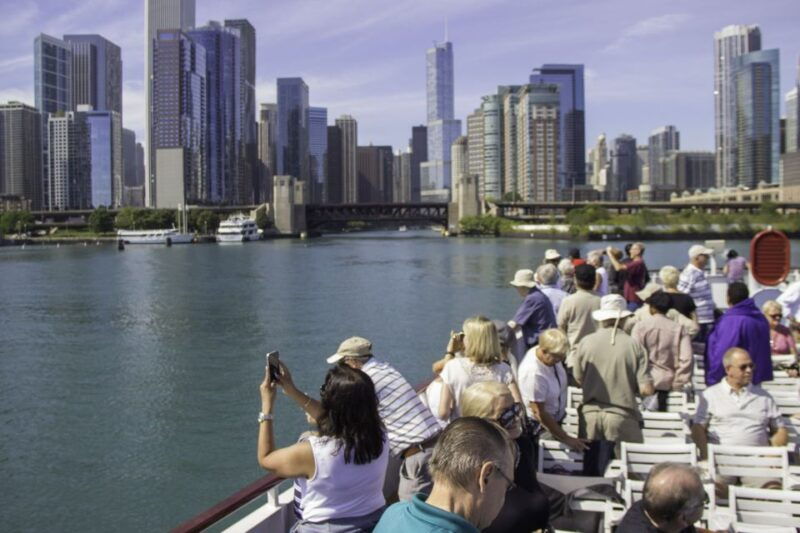 chicago-45-minute-family-friendly-architecture-river-cruise
