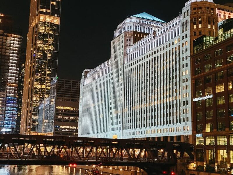 chicago-fireworks-cruise-with-lake-or-river-viewing-options