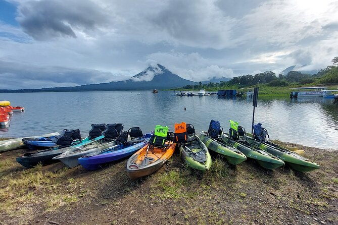 chill-out-kayaking-with-a-local