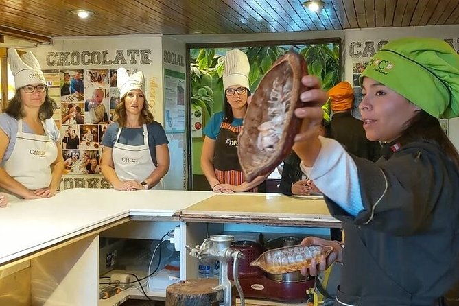 chocolate-making-class-from-the-cocoa-bean-to-the-bar-at-chocomuseo-in-cusco