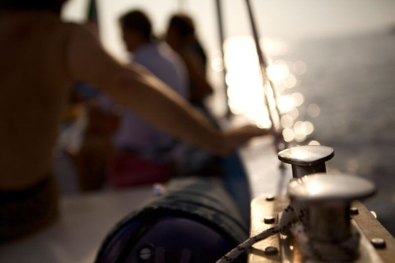 cinque-terre-afternoon-boat-tour-with-brunch-on-board