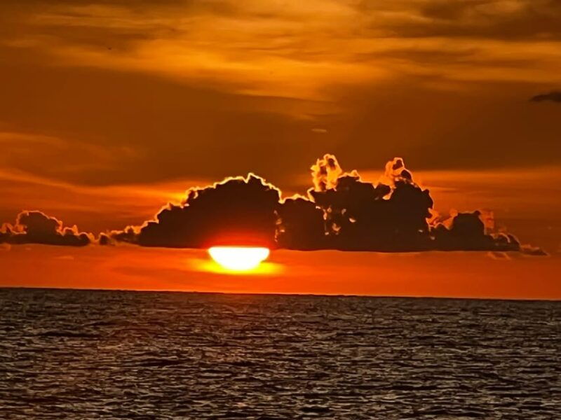 clearwater-beach-sunset-and-harbor-lights-cruise