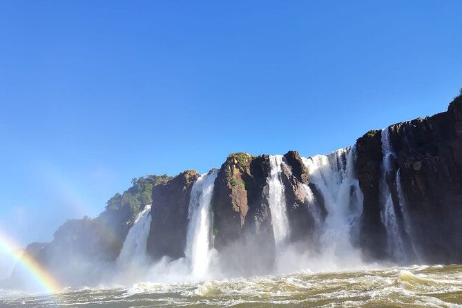 complete-adventure-through-iguacu-park-bird-park-and-boat-tour