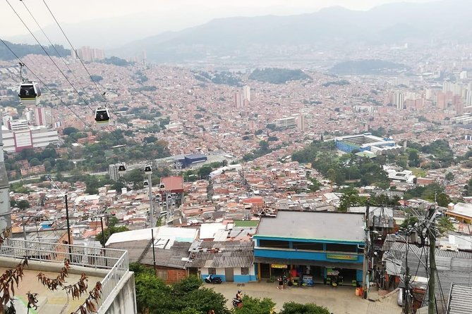 comuna-8-and-coffee-tour