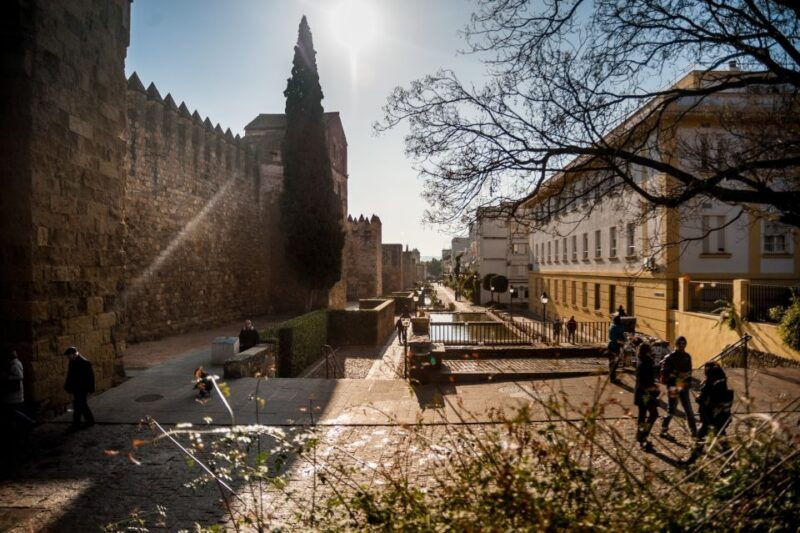 cordoba-city-sightseeing-hop-on-hop-off-bus-tour