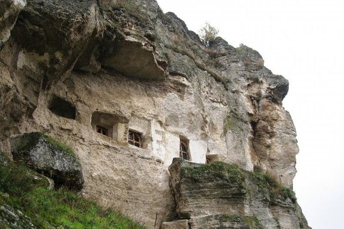 day-tour-old-orhei-monasteries-complex-with-branesti-cellar