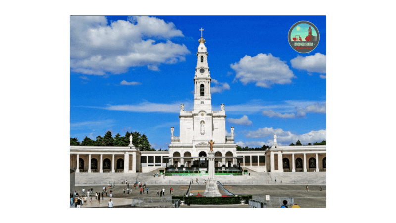 day-trip-from-lisbon-to-nazare-obidos-and-fatima