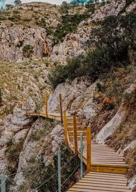 denia-javea-to-relleus-thrilling-canyon-walkway