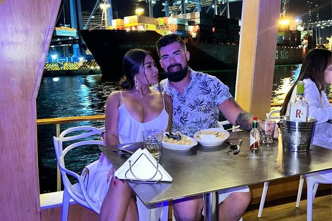 dinner-in-the-bay-of-cartagena-on-a-luxury-yacht-sibarita-master