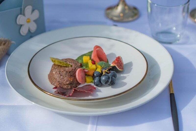 dinner-in-the-vineyard-french-riviera