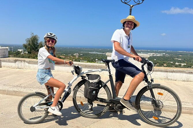 e-bike-tour-in-ostuni-the-centuries-old-olive-trees-and-the-rock-village