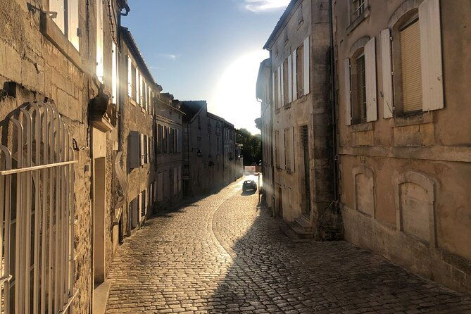 e-scavenger-hunt-cognac-explore-the-city-at-your-own-pace
