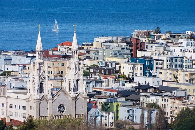easy-access-coit-tower-little-italy-landmark-walking-tour