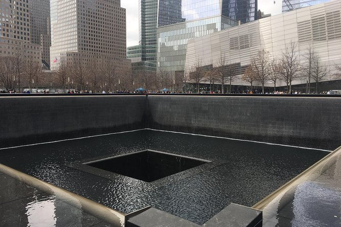 edge-observation-911-memorial-museum-or-statue-of-liberty-cruise