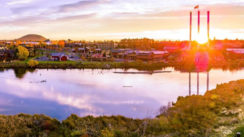 electric-bike-tour-of-bend-deschutes-river