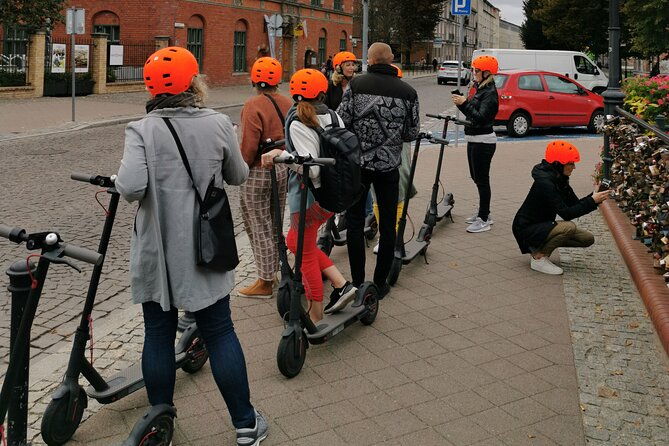 electric-scooter-tour-full-tour-old-town-shipyard-3-hour