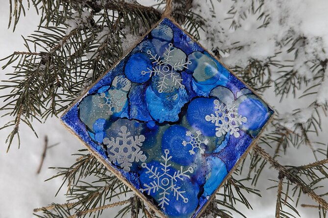 embossed-alcohol-ink-tile-in-estes-park